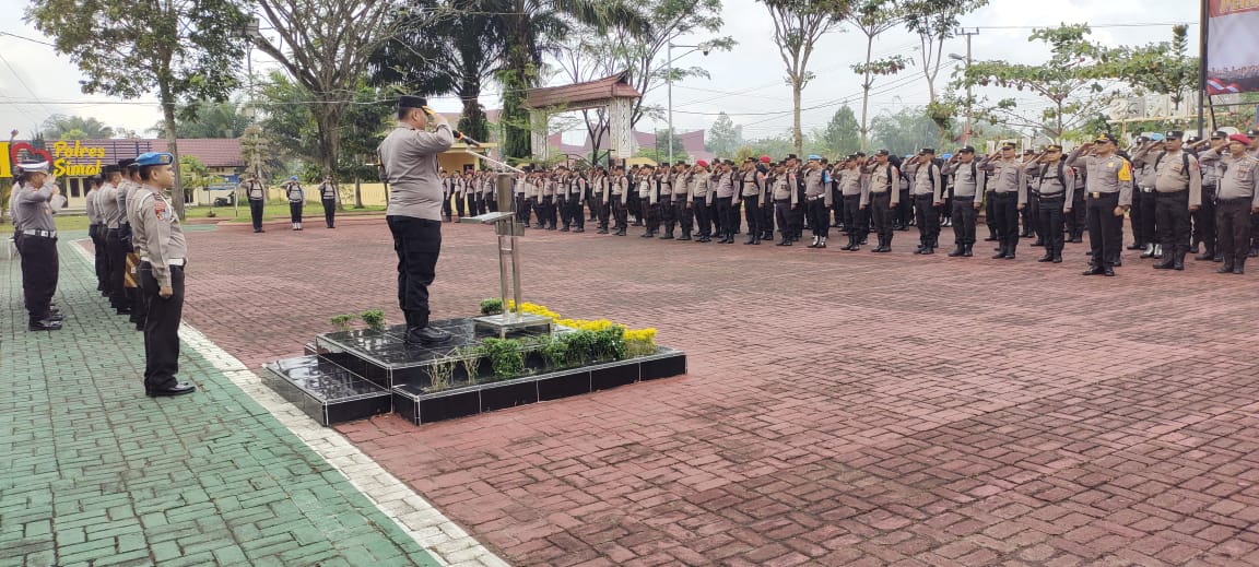 Kapolres Pimpin Apel Pergeseran Pasukan Pam TPS Jelang Pemilu 2024
