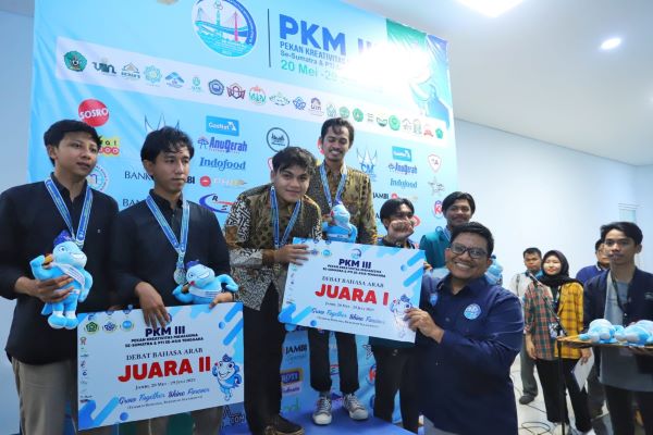 Mahasiswa UIN Ar-Raniry Juara Debat Bahasa Arab