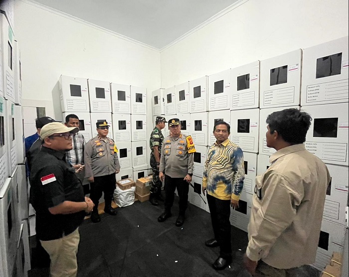 Pj Wali Kota Kunjungi KIP Cek Kesiapan Pilkada 2024
