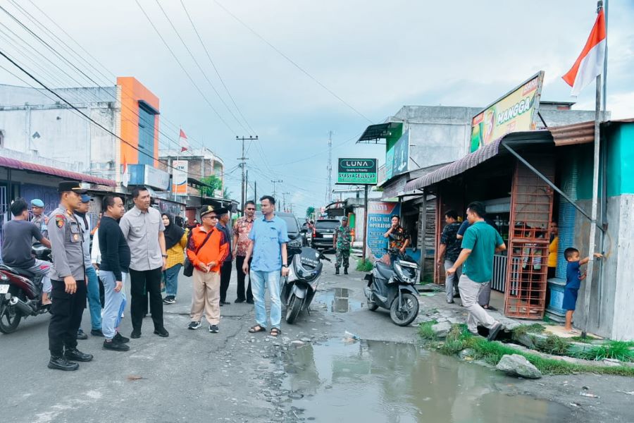 Pj Bupati Respon Jalan Tergenang Dan Banjir Pasang