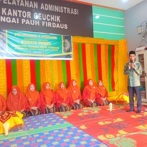 Geuchik Sungai Pauh Firdaus Kukuhkan Kelompok Adat Budaya Bunda