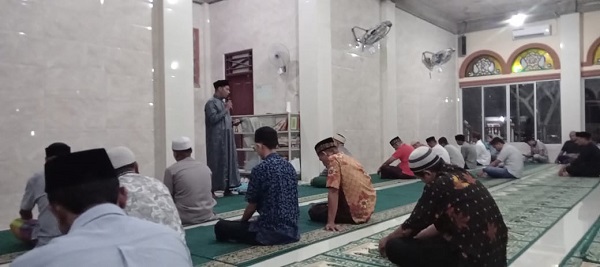 Ibadah Puasa Dan Membaca Alquran Sebagai Bekal
