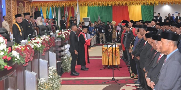 76 Dari 81 Anggota DPR Aceh Periode 2024-2029 Dilantik