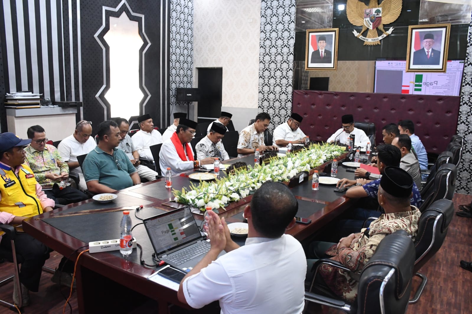 Bendera Merah Putih Raksasa Akan Berkibar Di Puncak Alas Hill