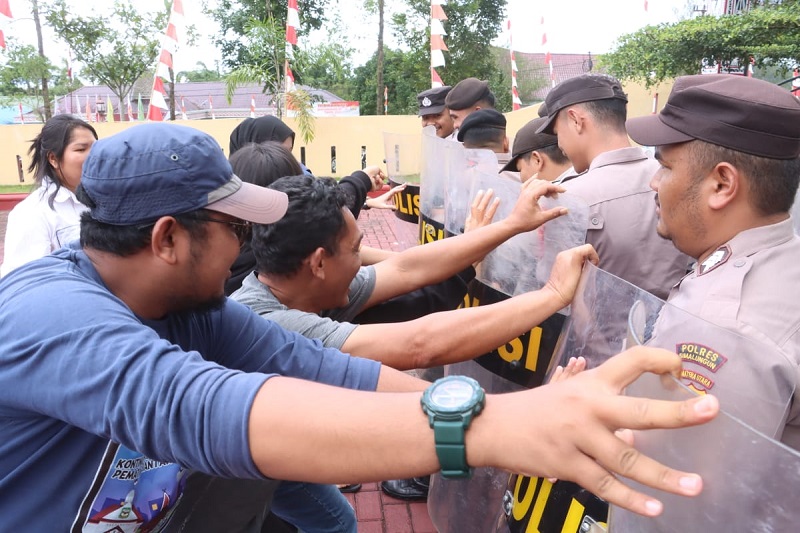 Polres Simalungun Gelar Pelatihan Sispam Kota Kontijensi