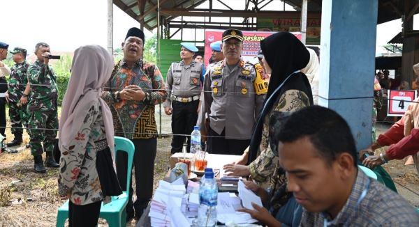 Wali Kota Pantau Pilkades Serentak Padangsidimpuan