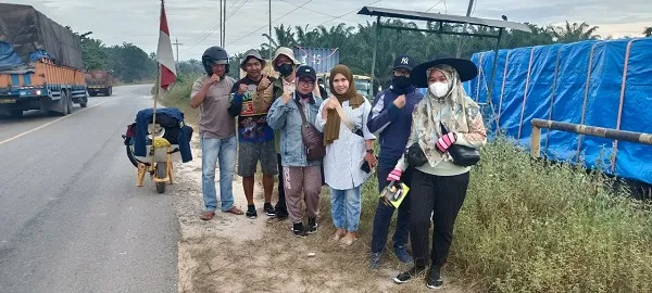Mencari Solusi TKS Asahan Jalan Kaki Ke Istana Negara 