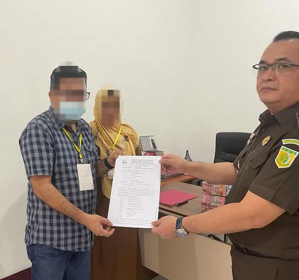 Mantan Kadiskes Sidempuan Titipkan Rp352,2 Juta Ke Jaksa