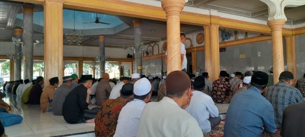“Namaku Wartawan Di HP Android Anakku”