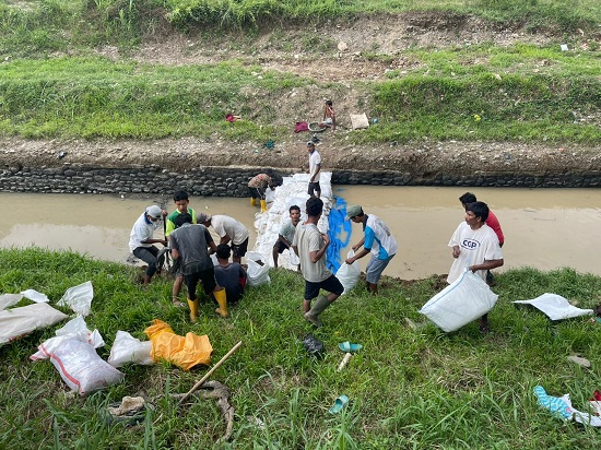 Mengatasi Saluran Irigasi Di Lima Kecamatan Madina