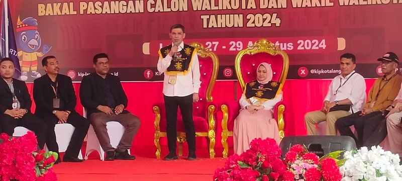 Pasangan Fazlun Hasan Dan Meutia Apriani Mendaftar Ke KIP Langsa