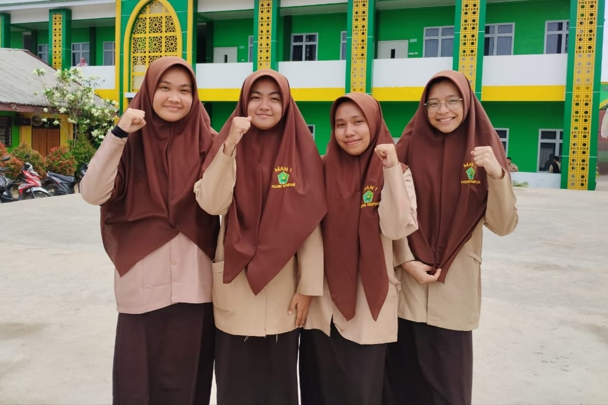 Kakan Kemenag Bangga, 4 Siswa MAN 1 Padangsidimpuan Melaju Ke KSM Tingkat Nasional