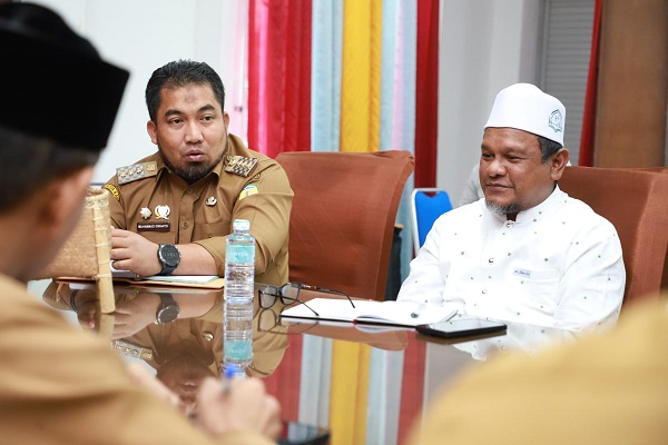 Pj Bupati Dukung Sertifikasi Halal Untuk Pelaku Usaha Kuliner Aceh Besar