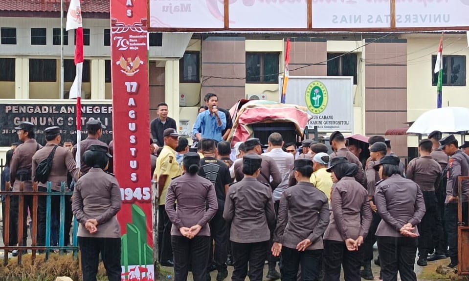 Mahasiswa Tuntut Rektor Unias Pecat Dosen Terlibat VCS