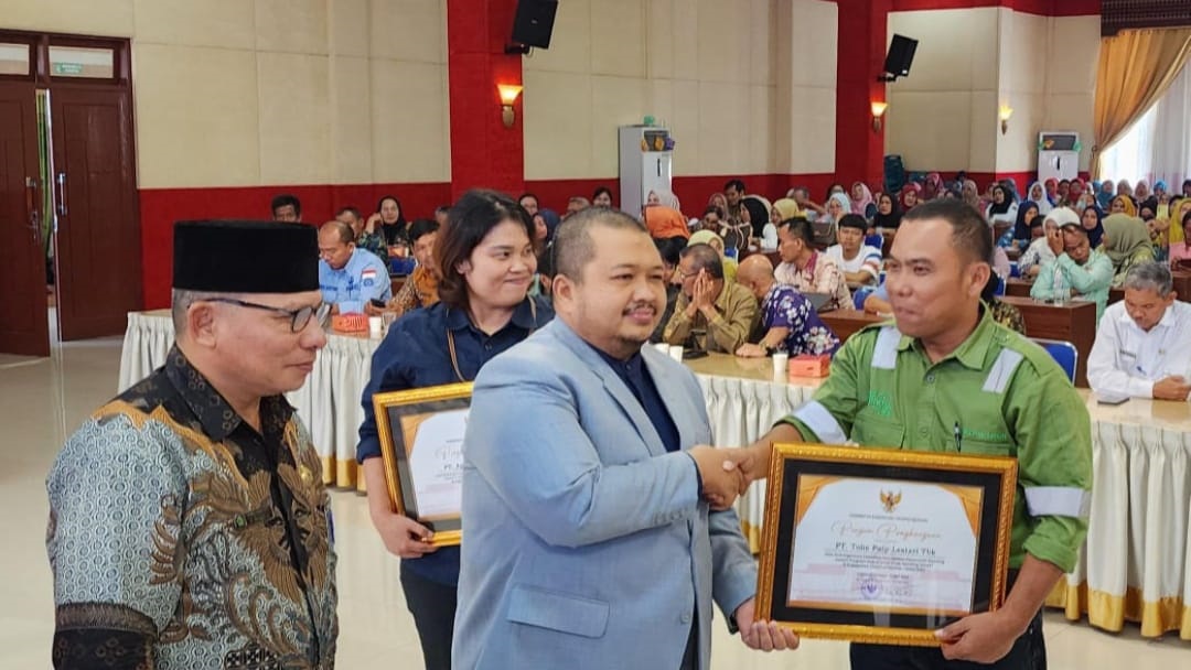 TPL Terima Penghargaan Dari Pemkab Tapsel