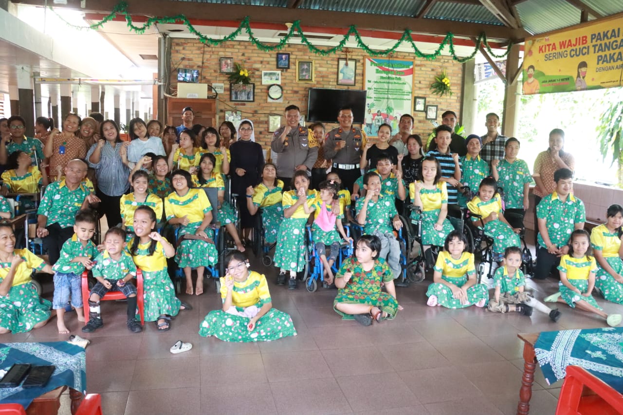Kapolres Simalungun Beri Bantuan Di Pusat Rehabilitasi Harapan Jaya