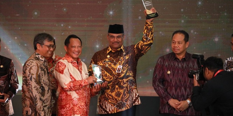 Pj Gubernur Aceh Terima Apresiasi Kinerja Penjabat Kepala Daerah 2024