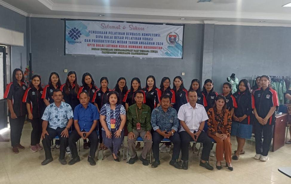 Dinas Kopenaker Gelar Pelatihan Tiga Paket Keahlian