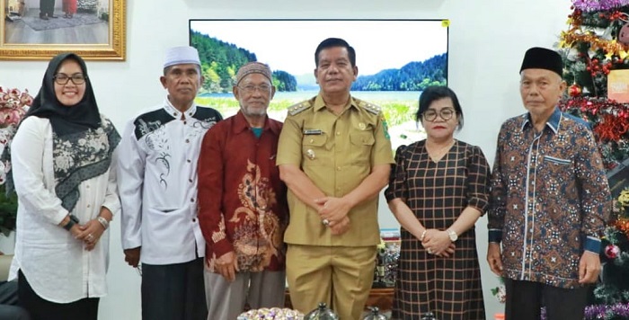 Diberangkatkan Umroh, Ketua MUI Simalungun Ucapkan Terima Kasih Kepada Bupati