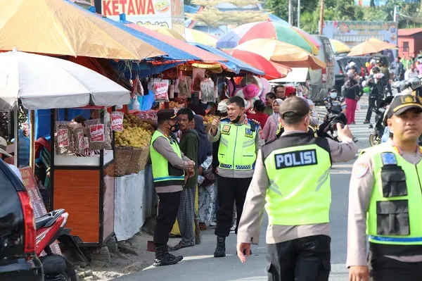 Polres Simalungun Laksanakan KRYD Di Parapat Dan Jalur Alternatif Tol Sinaksak