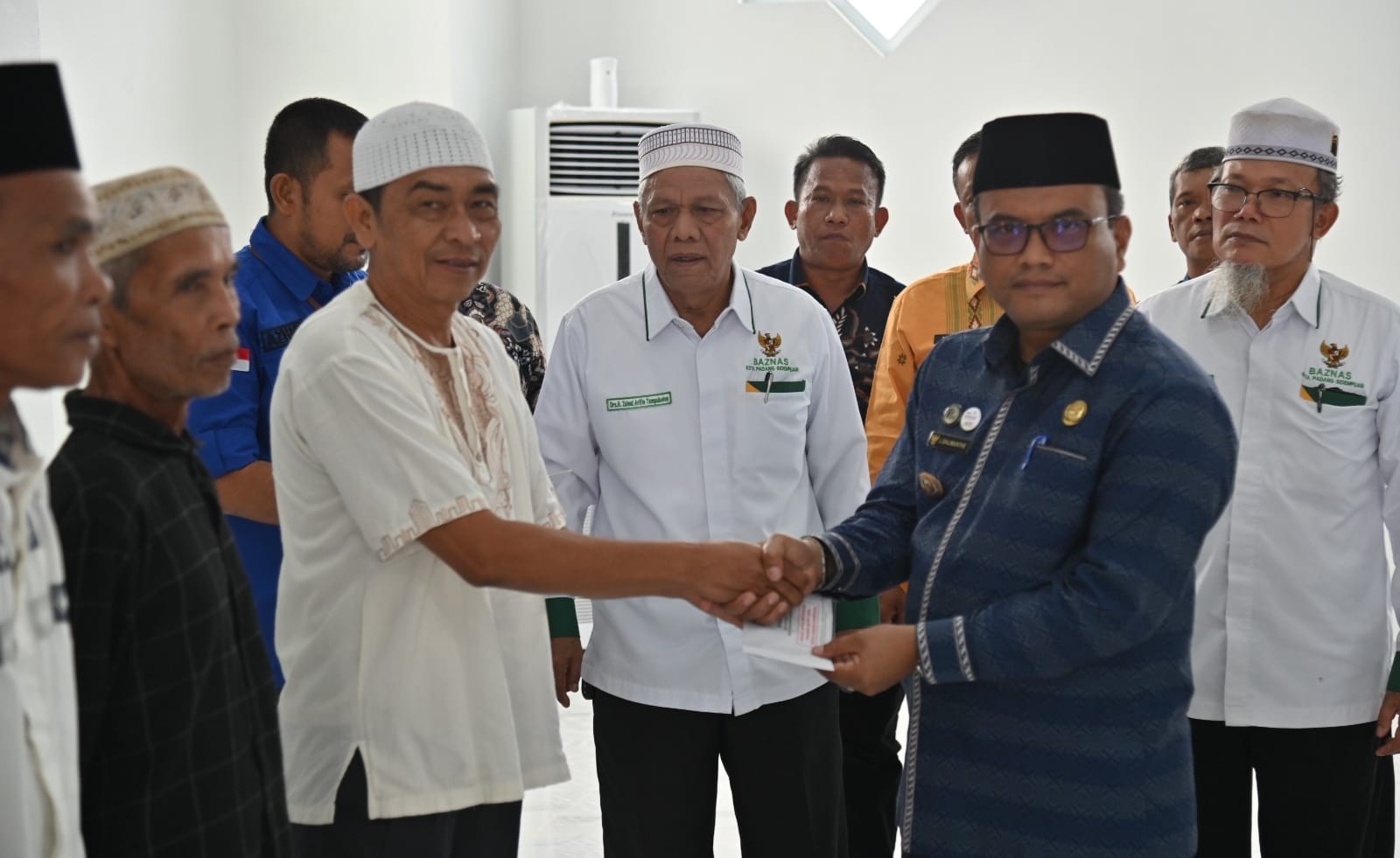 Baznas Padangsidimpuan Salurkan ZIS Rp127 Juta