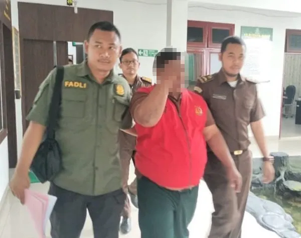 Kejari Sergai Eksekusi Terpidana Pengguna Ijazah Palsu