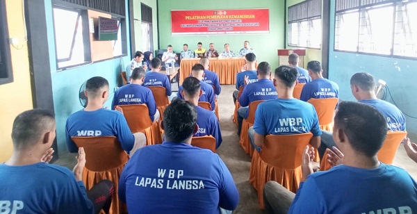 Lapas Bersama SMKN 2 Langsa Berikan Pelatihan Teknik AC Ke WBP
