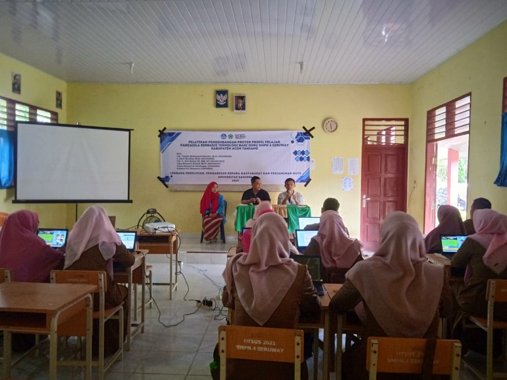 SMPN 4 Seruway Pusat Pelatihan Pengembangan Profil Pelajar Pancasila Berbasis Teknologi