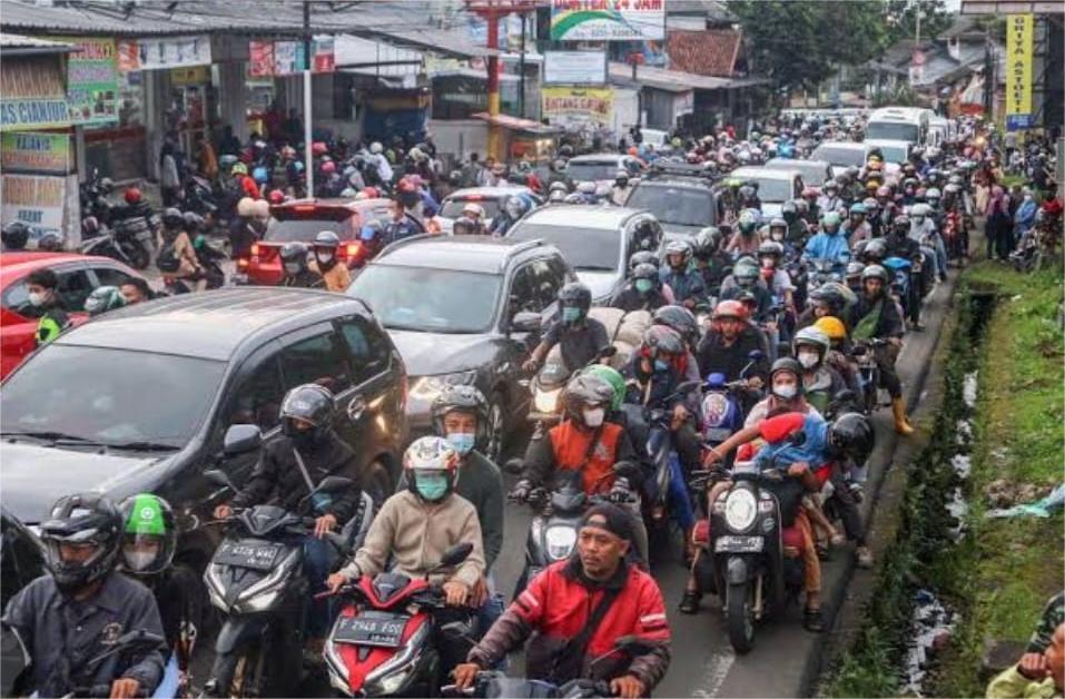 Kendaraan Bermotor Wajib Ikut Asuransi TPL, OJK Tunggu PP