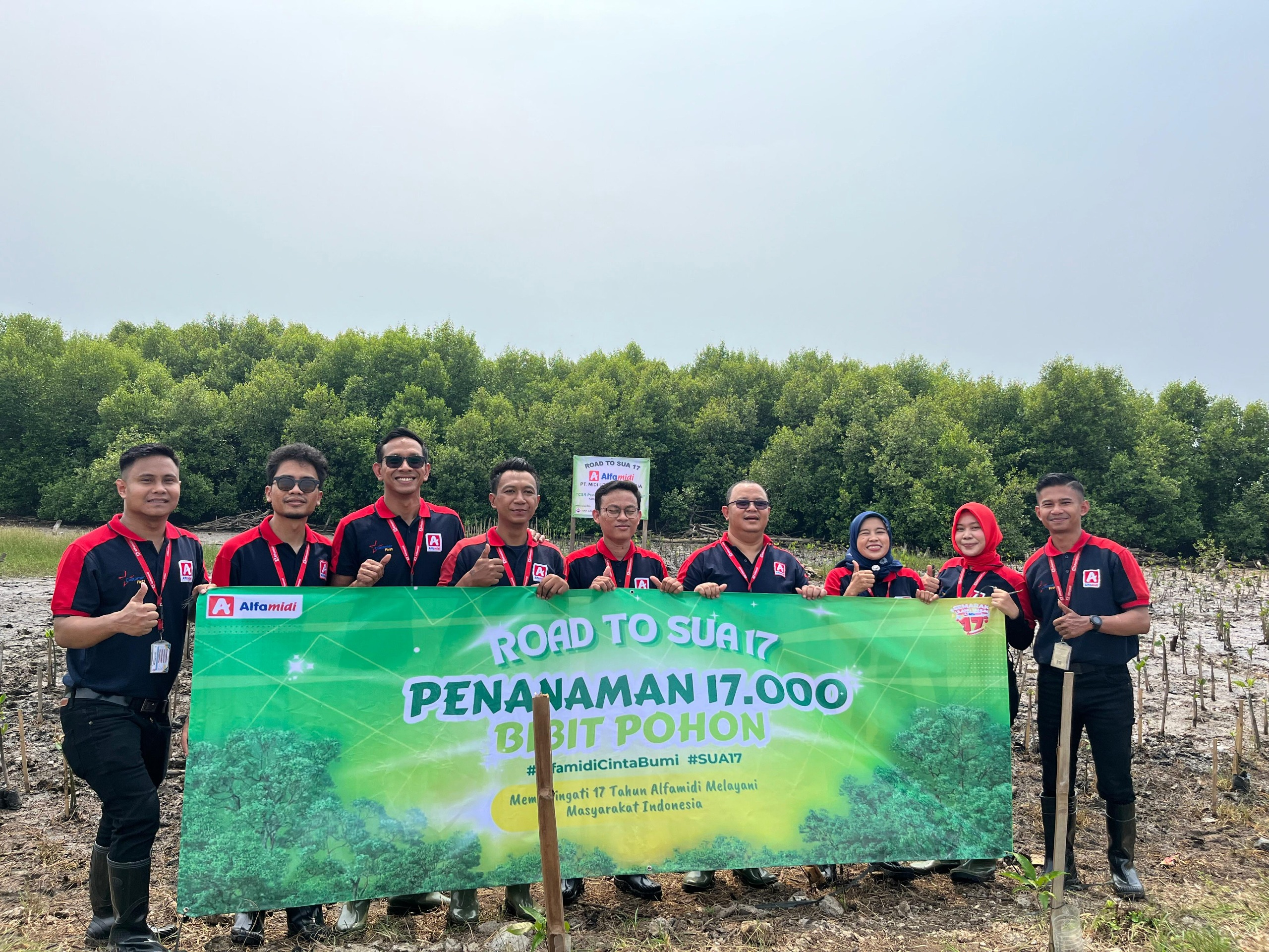 Pencapaian 17 Tahun Alfamidi Melayani Indonesia