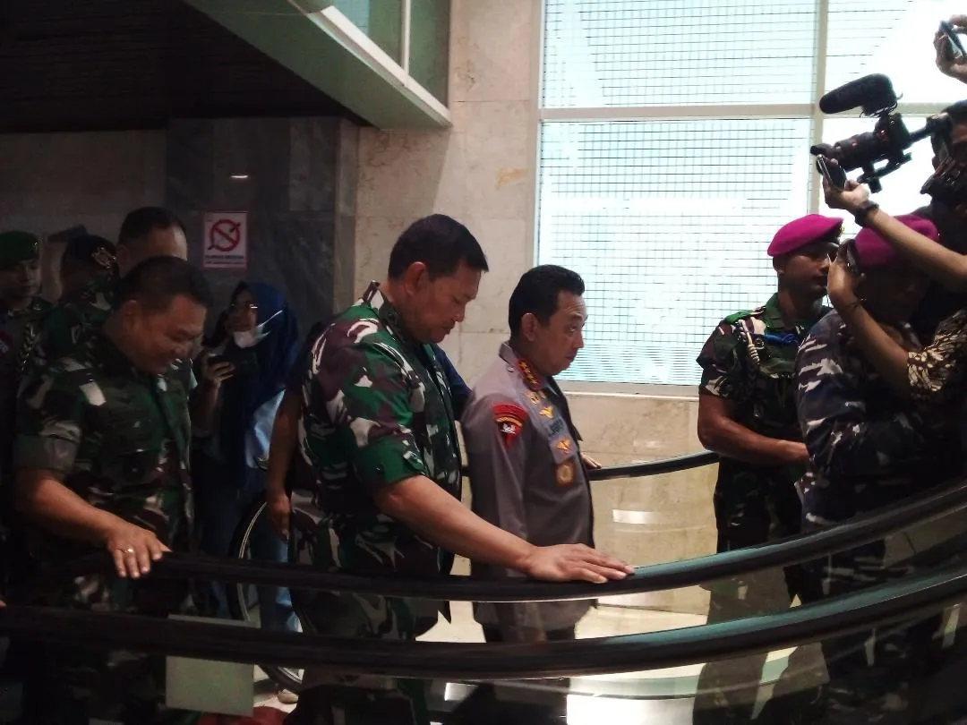 Calon Panglima TNI KSAL Laksamana Yudo Margono Tiba Di DPR RI