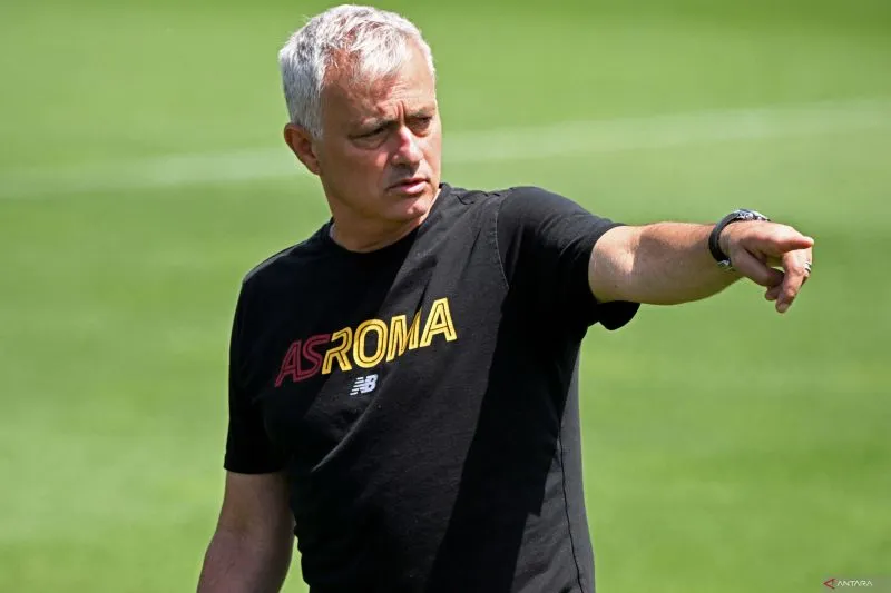 Mourinho Tepis Spekulasi Kembali Latih Real Madrid
