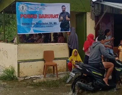 LBH Cakra Keadilan Buka Posko Kesehatan Di Lokasi Banjir Perumahan TKBM