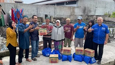 Anggota DPRD Sumut Yahdi Khoir Bantu Korban Kebakaran Sei Merbau