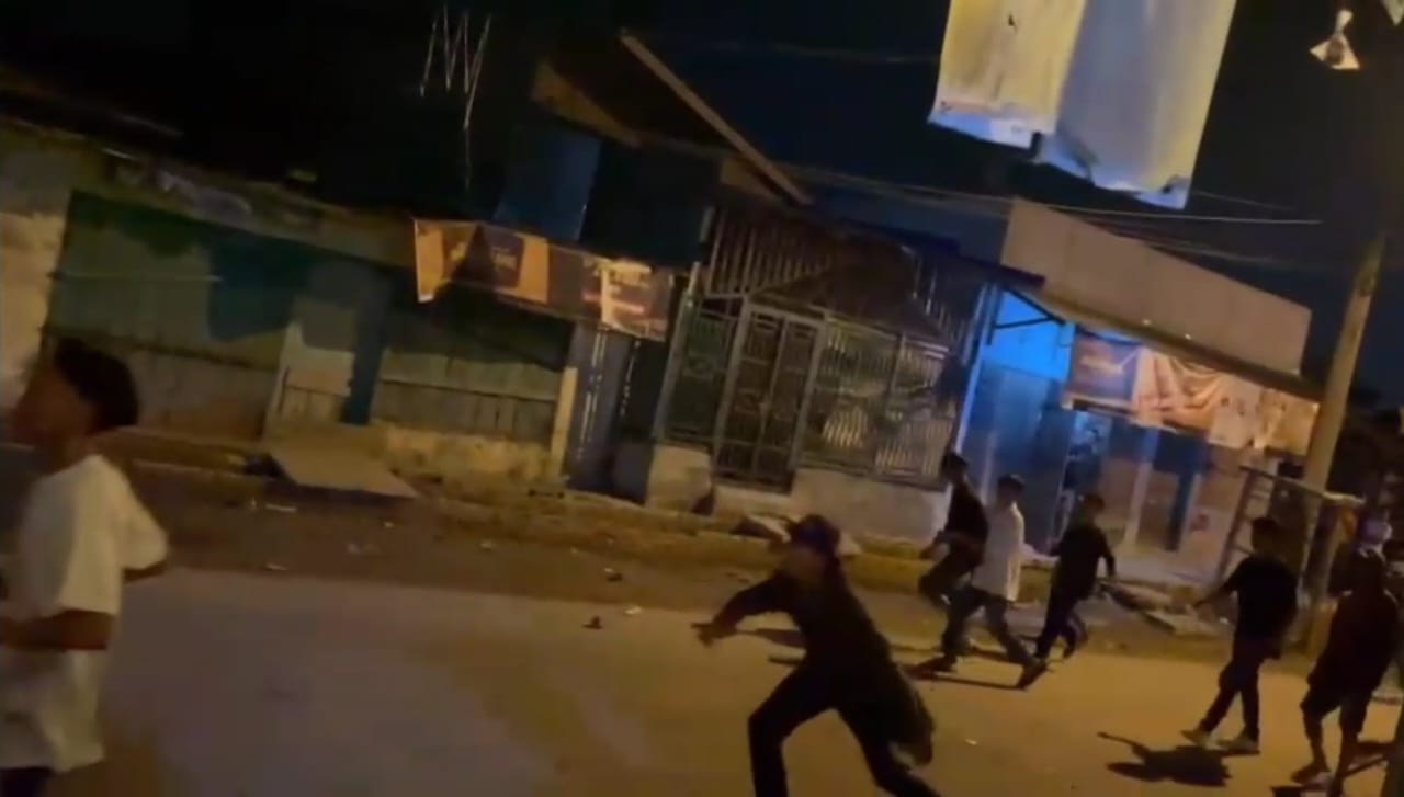 Dua Kubu Remaja Di Belawan Terlibat Tawuran