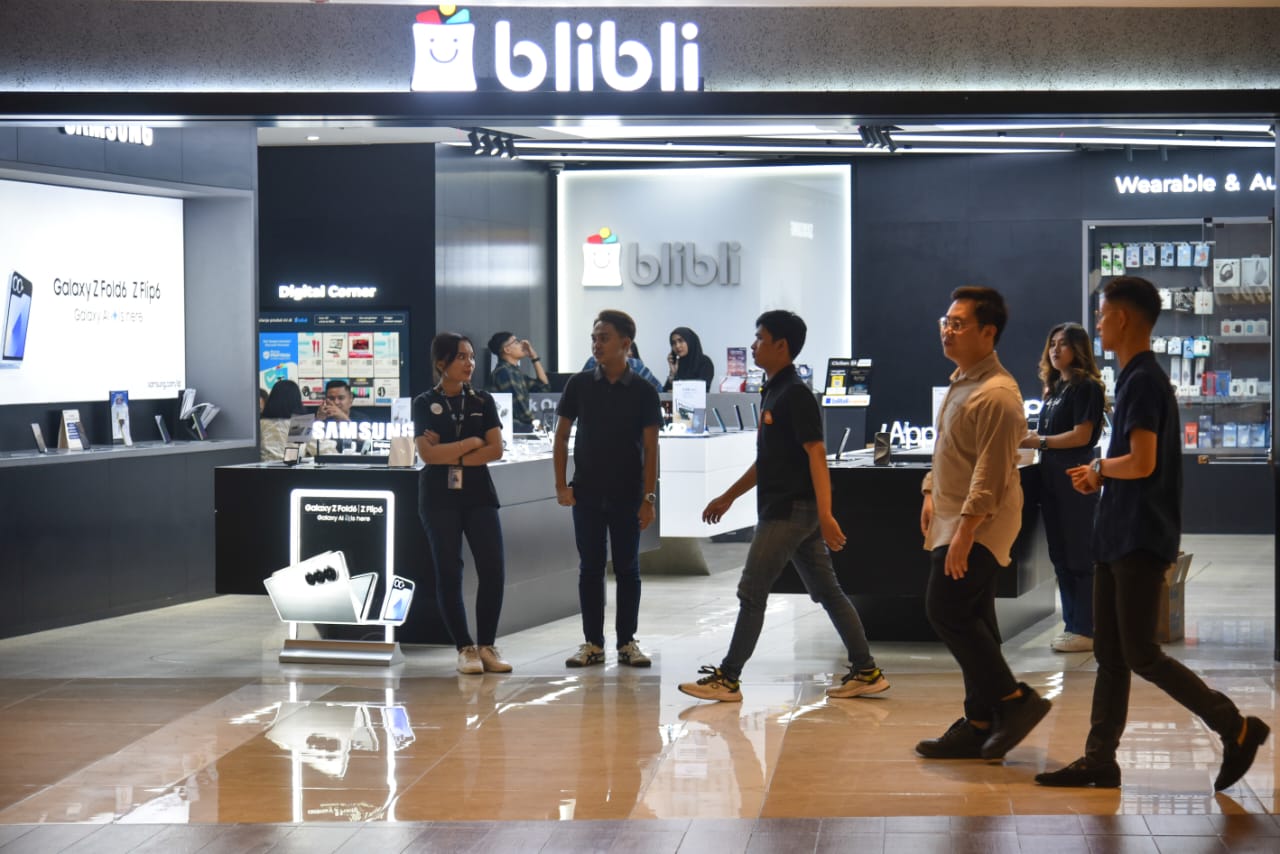 Beli Produk Apple Berstiker Blibli, Gratis 12 Bulan Perlindungan Lengkap