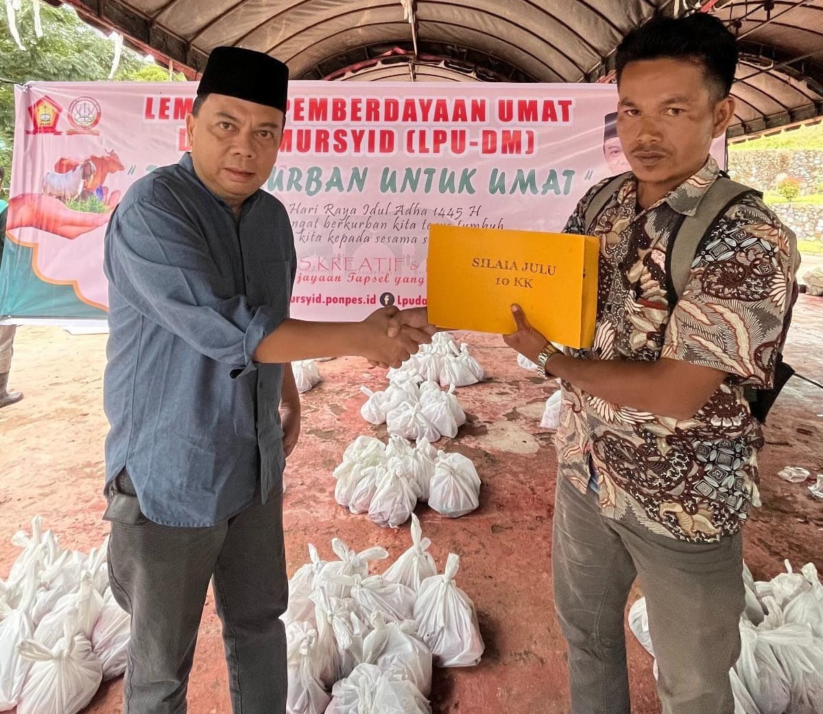 LPU Darul Mursyid Tebar Hewan Kurban Untuk Umat