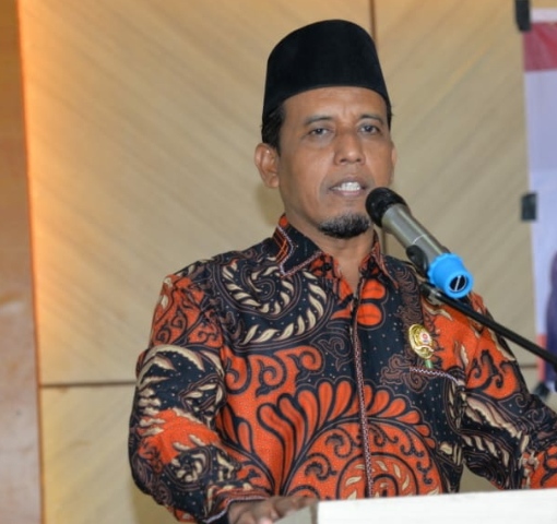 Anggota DPRD Sumut H Ahmad Darwis Minta Mahasiswa Jangan Andalkan Teori Di Bangku Kuliah