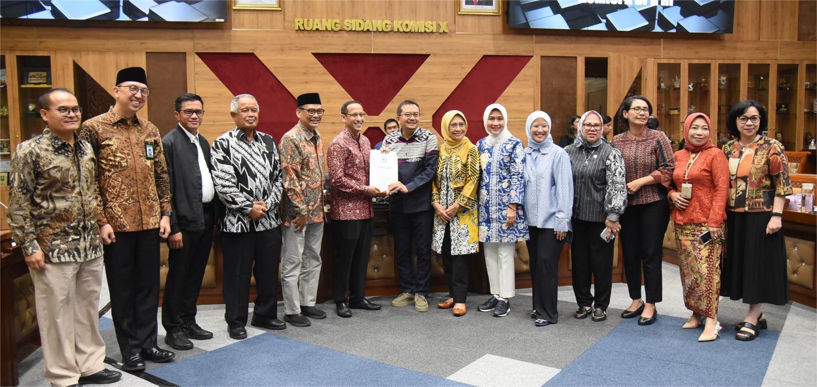 Ini Lima Kesimpulan Panja Pembiayaan Pendidikan Komisi XI DPR RI