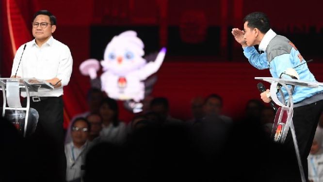 Gimmick Hal Yang Biasa Dalam Debat, Bobby: Kalau Mau Lebih Santai Diganti Ajang Sillaturahim Saja