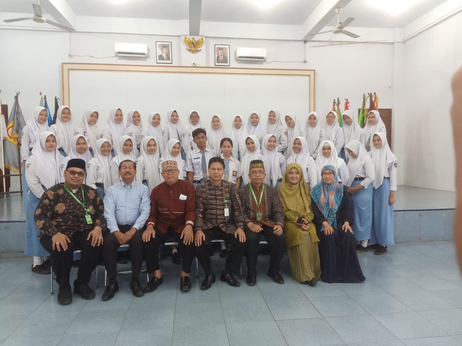 SMA Dharmawangsa Bangga 33 Siswa Lulus Jalur SNBP