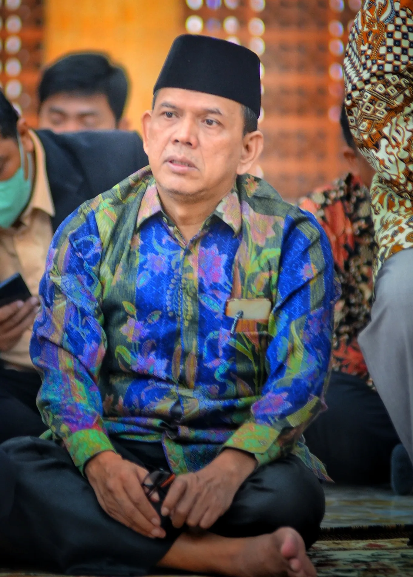 FILSAFAT KAKUS (WC)