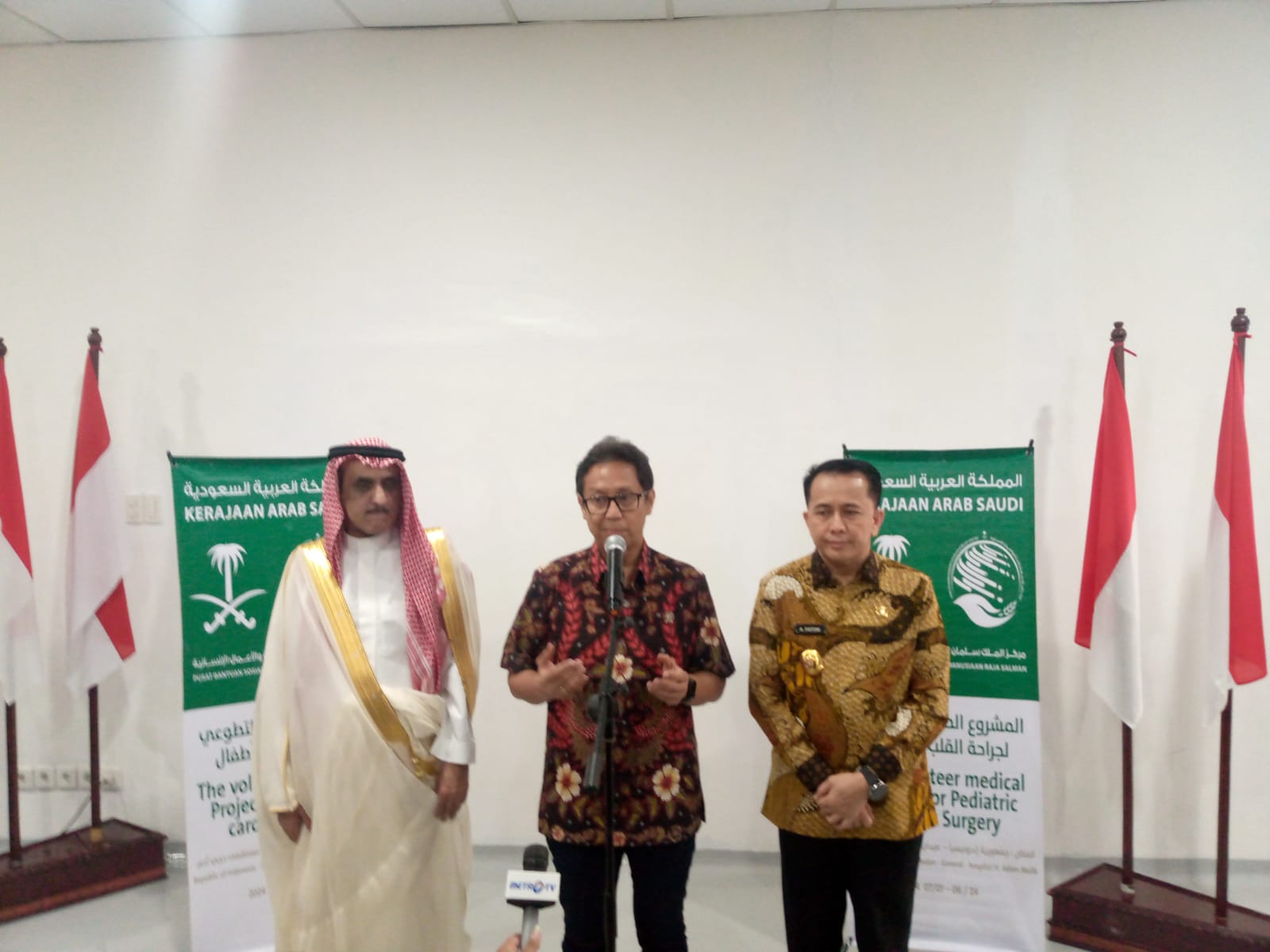 Kemenkes Dan Duta Besar Arab Saudi Tinjau Operasi Kelainan Jantung Di RSUP Adam Malik