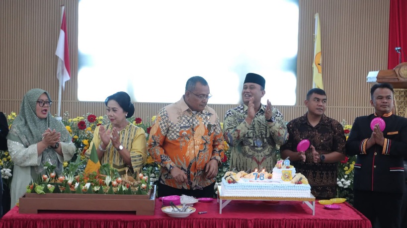 HUT Ke-78 Dairi: Bupati Ajak Bersinergi Untuk Kemajuan Daerah