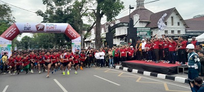 Bakti Kesehatan Dan Bazar Meriahkan HUT Ke 78 TNI Di Lapangan Benteng Meriah