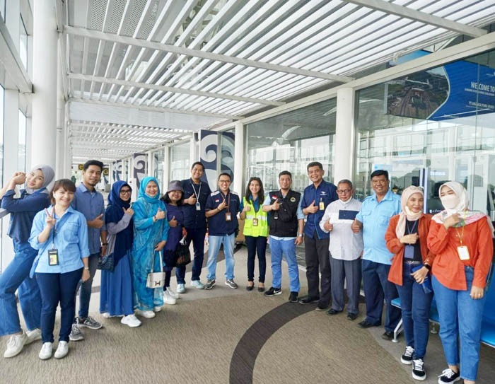 Rayakan HUT Dengan Berbagi Bingkisan, Garuda Indonesia Gandeng UMKM
