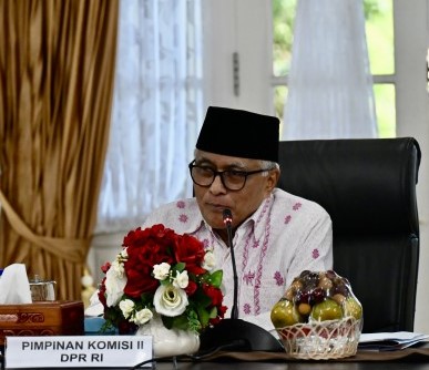 Penyelenggara Pemilu Diminta Selesaikan Potensi Data Pemilih Ganda