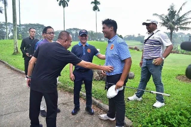 Gubsu Berharap Golf Sumut Emas PON