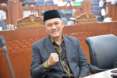 Perda Diharapkan Jamin Masa Depan Guru Agama, Bilal Mayit Dan Penggali Kubur