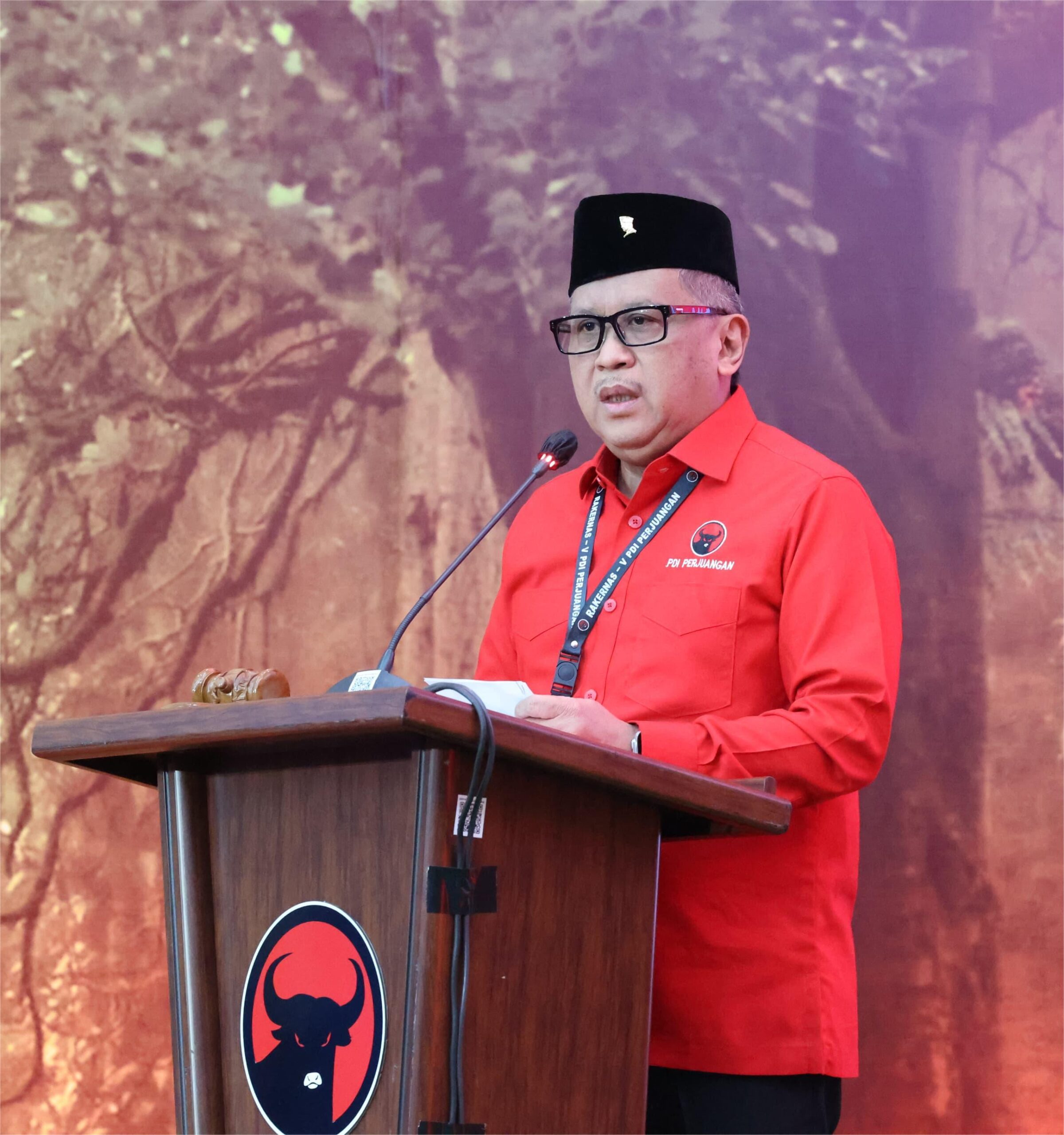 Singgung 'Raja Jawa', Sekjen PDIP Ingatkan Indonesia Menganut Sistem Presidensial